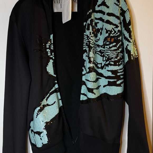 Designer sweater - Picture 3 of 14